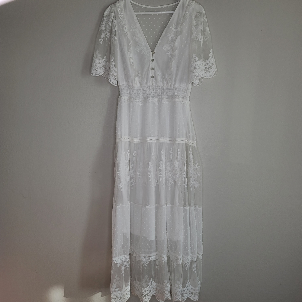 White Floral Lace V Neck Boho Maxi Dress